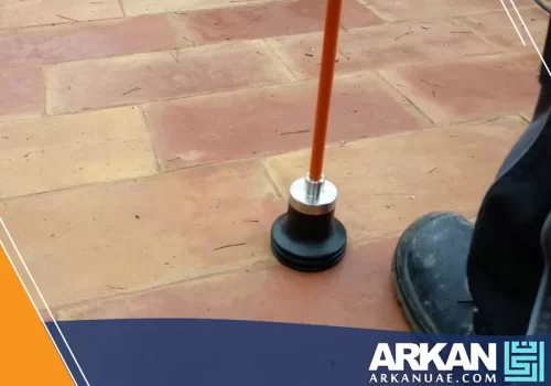 جهاز استشعار أرضي متخصص في تتبع الموجات الصوتية للتسريب، مما يتيح لنا كشف تسربات المياه تحت البلاط والحدائق دون أي إزعاج. لخدمة سريعة في رأس الخيمة: شركة أركان التطوير 0567870972.