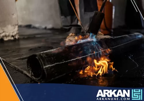 نستخدم أحدث التقنيات لتطبيق العزل المائي للأسطح في العين، بدمج لفائف البيتومين بالحرارة لضمان طبقة عزل متينة ومقاومة للتسربات. احمِ سقفك من الرطوبة! اتصل الآن بـ شركة أركان التطوير 0567870972.